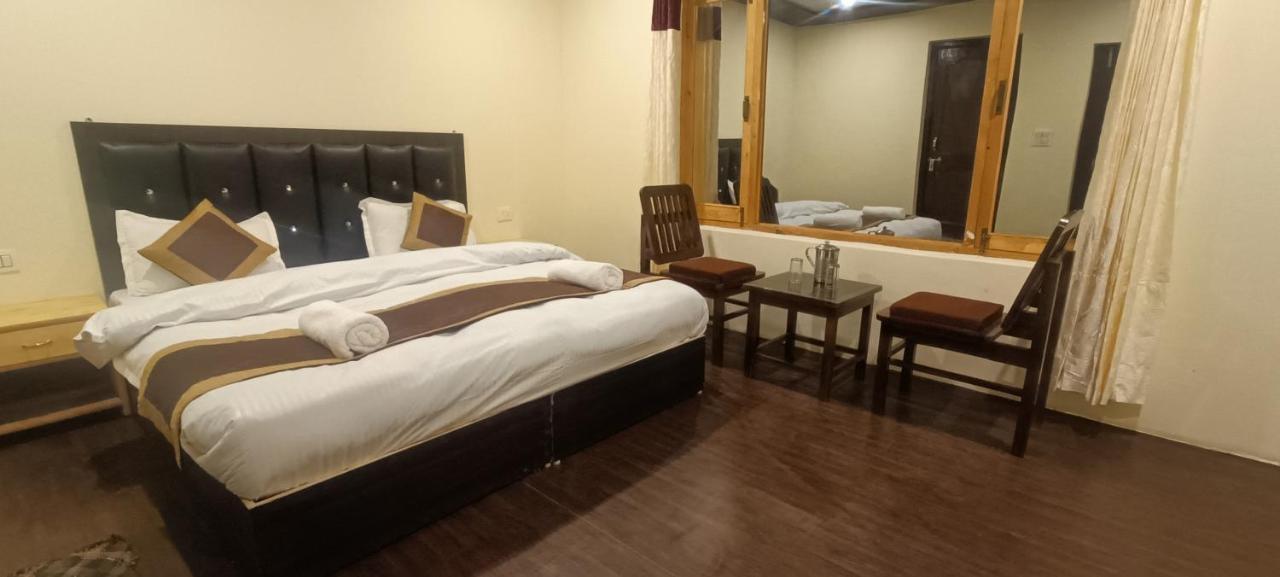 Zlatan Guest House Leh Exterior photo